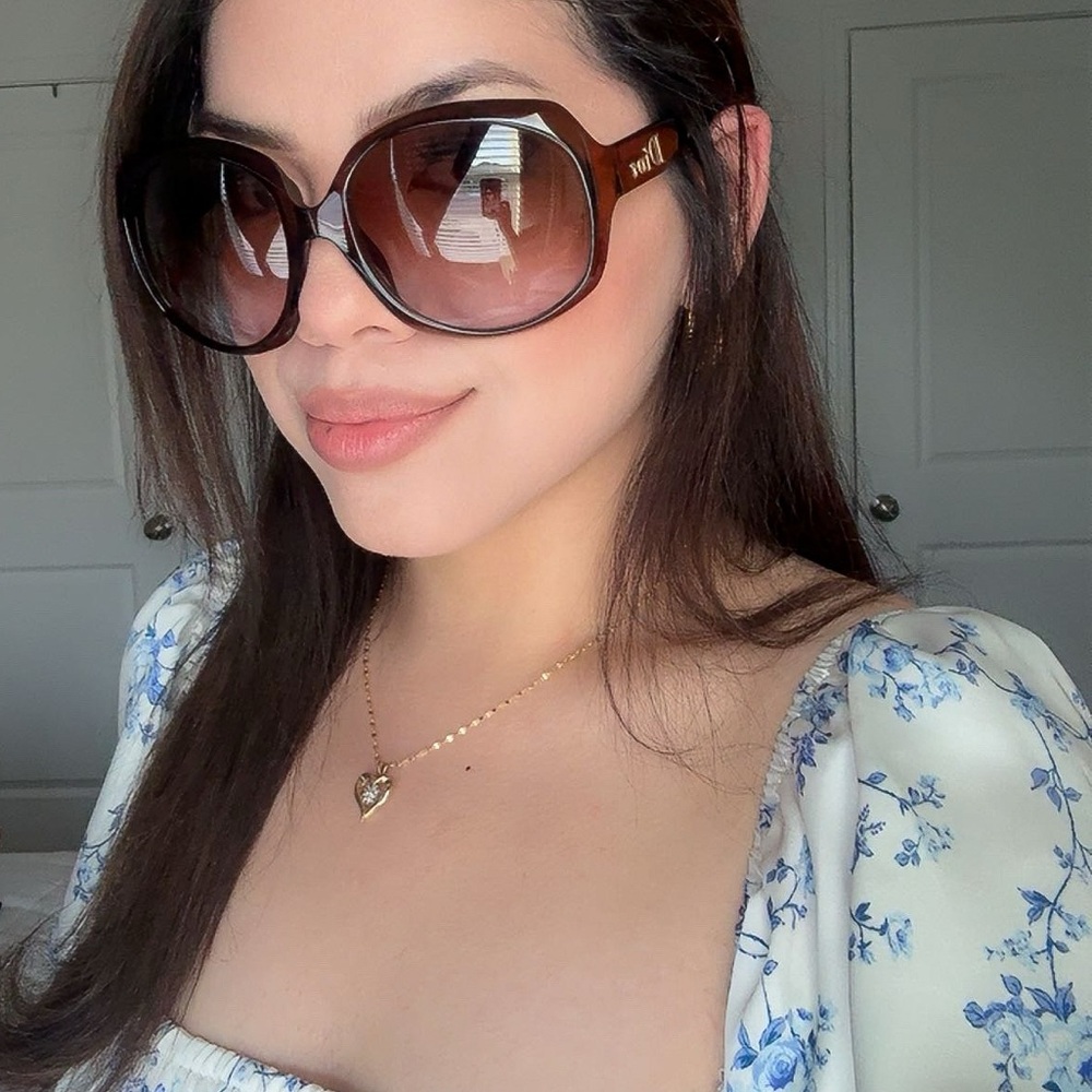 Dior Brown Gradient Oversized Square Sunglasses - Picture 3 of 8